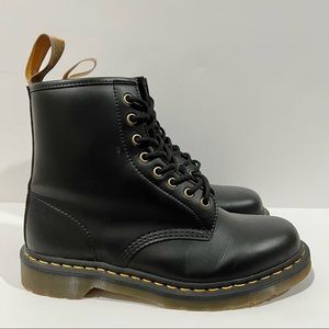 Dr. Martens 1490 Vegan Felix Boots